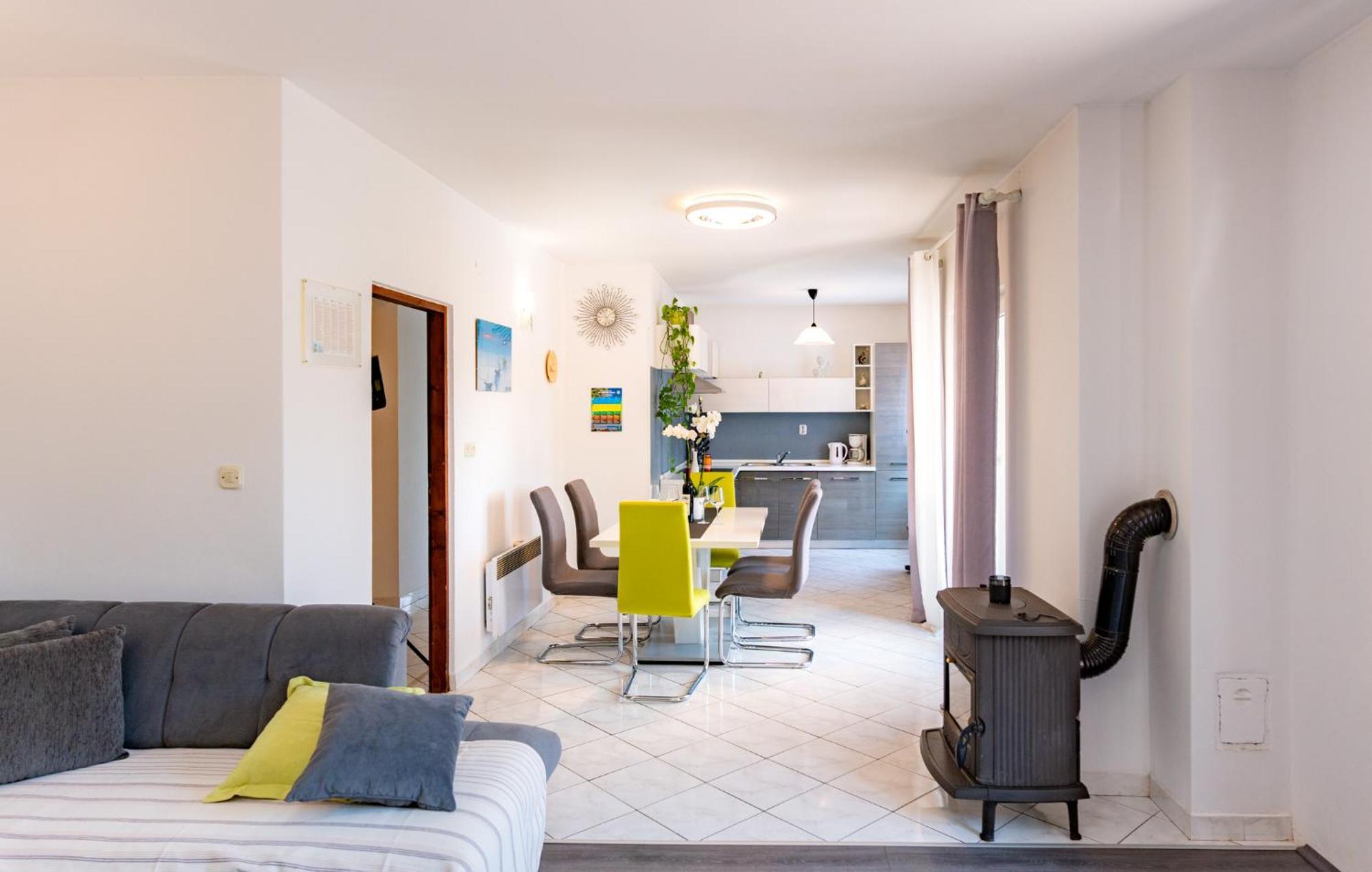Apartments Lores Rab Town Bagian luar foto