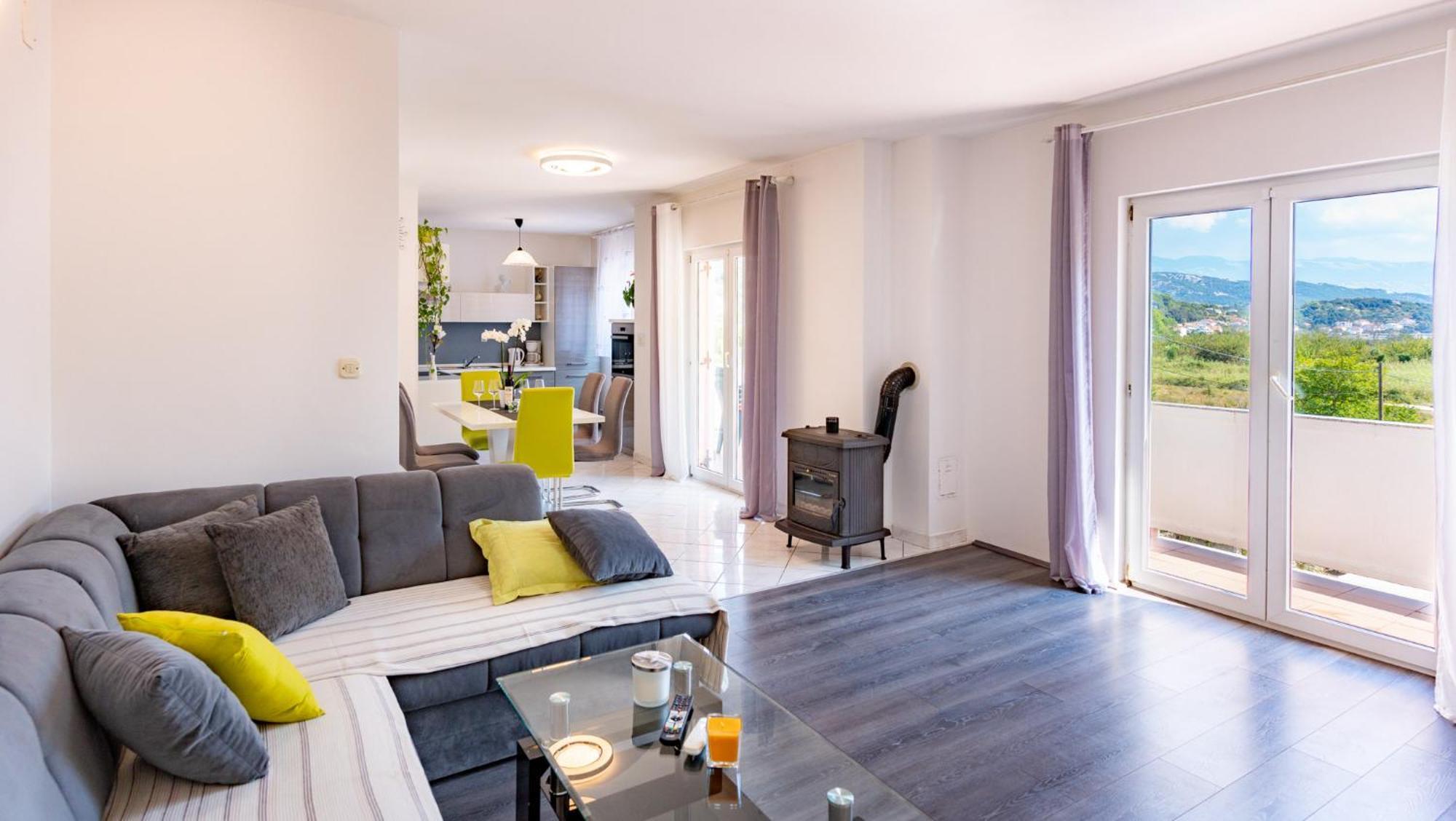 Apartments Lores Rab Town Bagian luar foto