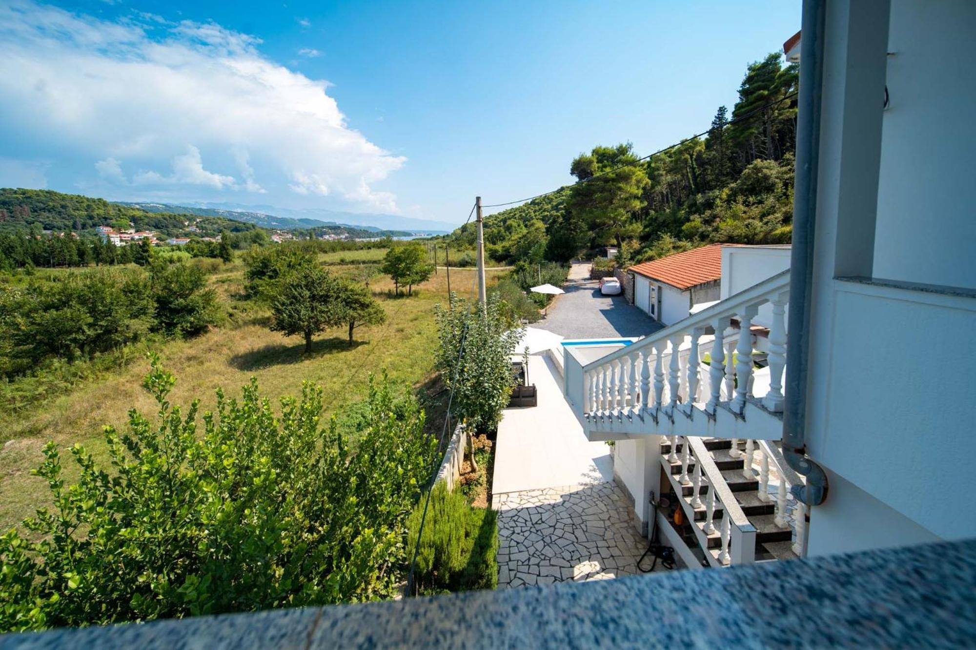 Apartments Lores Rab Town Bagian luar foto